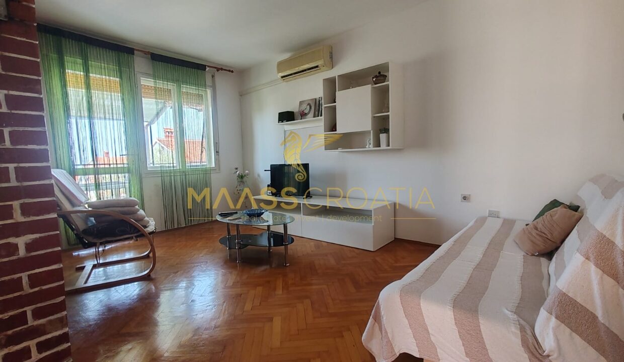 PHOTO-2025-11-25-12-39-00 (3)