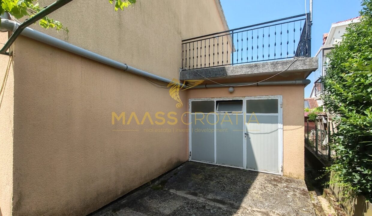 PHOTO-2025-11-25-12-39-05 (3)