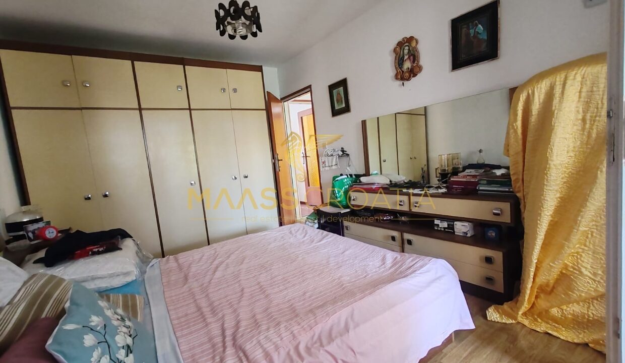 PHOTO-2025-11-25-12-39-04 (1)