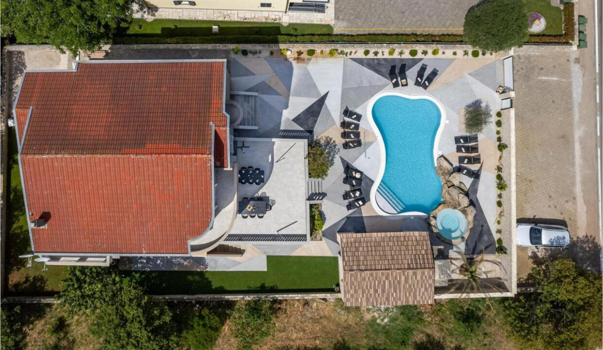 Zeitgenössisches Haus Zaton