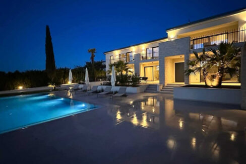 Wunderschöne Villa in Pore?