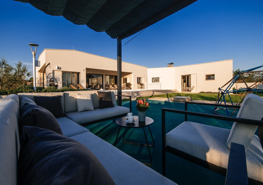 Erdgeschossvilla im amerikanischen Stil - Zadar