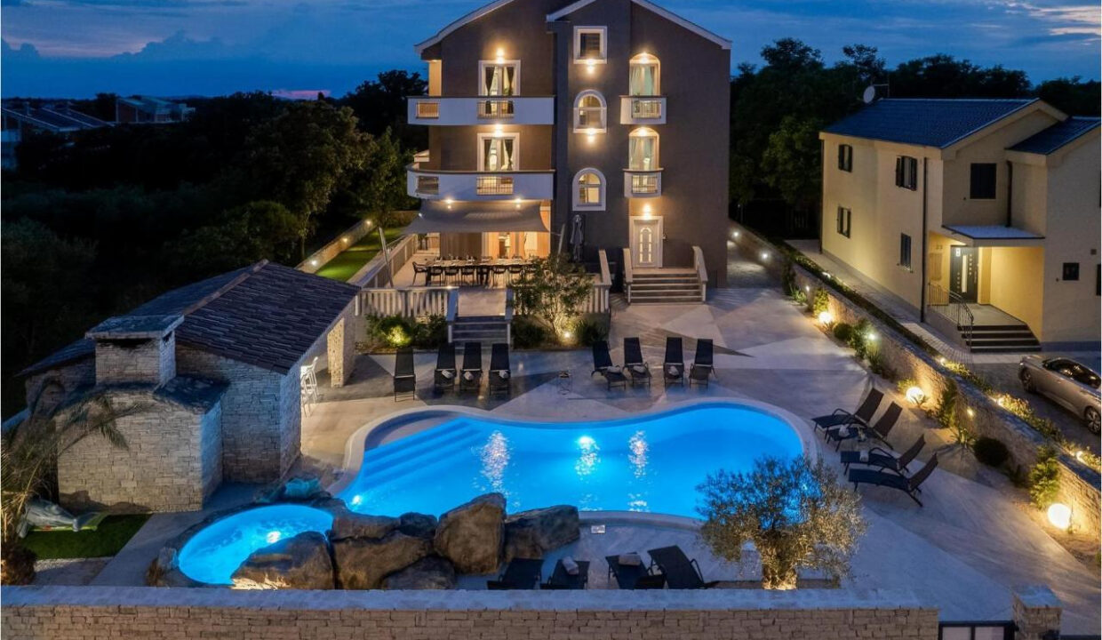 Zeitgenössisches Haus Zaton