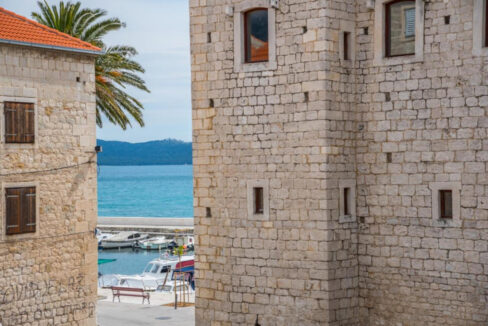 Rustikale Doppelhaushälfte - Kastel Luksic