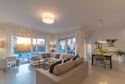 Villa im minimalistischen Stil - Novigrad, Istrien