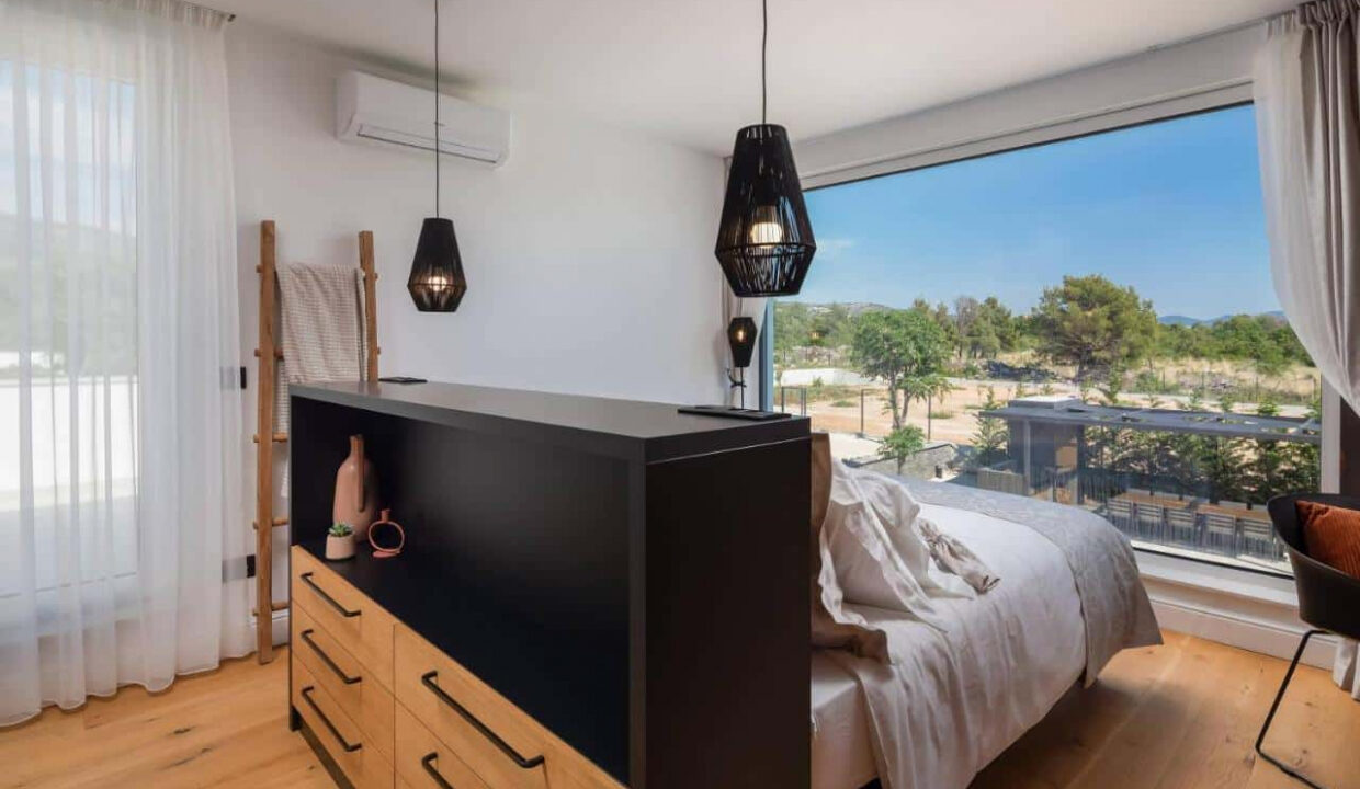 Erstaunliches modernes Haus bei Sibenik