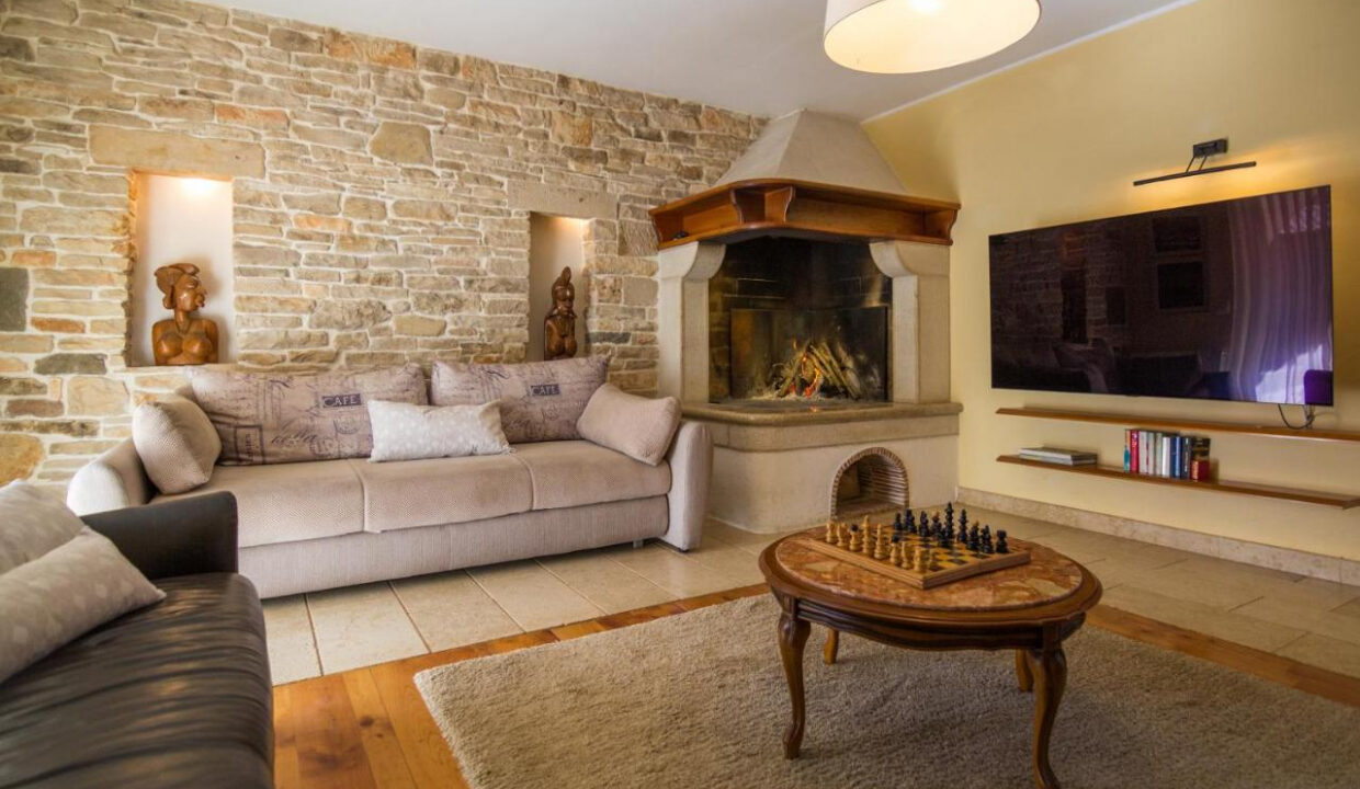 Haus mit Schwimmbad - Rakalj, Istrien