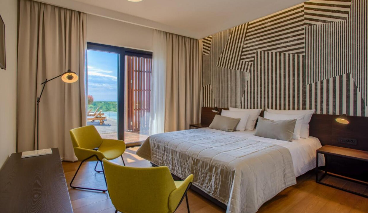 Zeitgenössische Oase, ein luxuriöser moderner Villenrückzugsort, Region Pore?