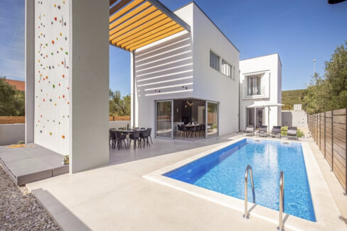 Freies Klettern Ultramodernes Haus - Raum Zadar