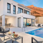 Modernes Haus mit Meerblick in Makarska