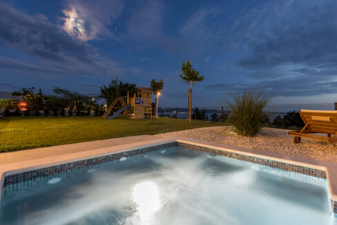 Neues Meerblick-Ferienhaus Podstrana