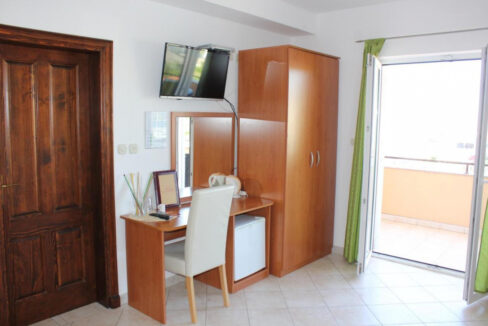 Grundstücke am Meer Tribunj