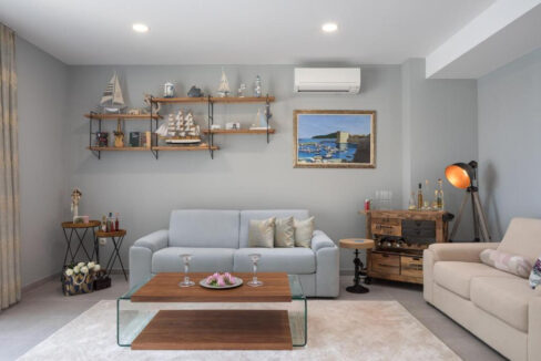 Doppelhaushälfte mit Aussicht - In Makarska