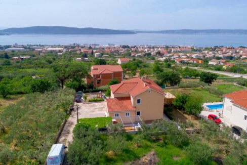 Haus mit Meerblick in Kastel Sucurac