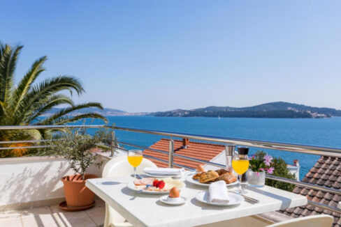 Elegantes Hotel mit Meerblick - Trogir