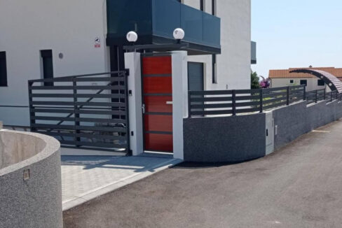 Modernes Gebäude Rogoznica