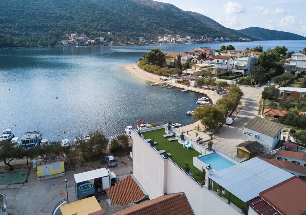 Haus am Wasser in Sibenik