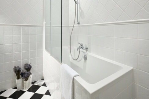 Exquisite Villa aus Stein - Die Insel Pag