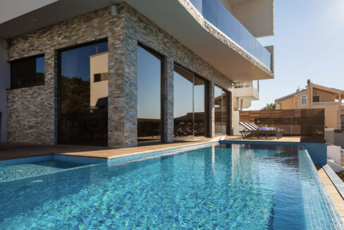 Neue moderne Villa mit Meerblick in Rogoznica