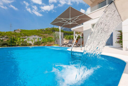 Super Haus mit Meerblick in Makarska