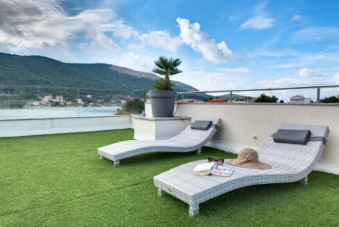 Haus am Wasser in Sibenik