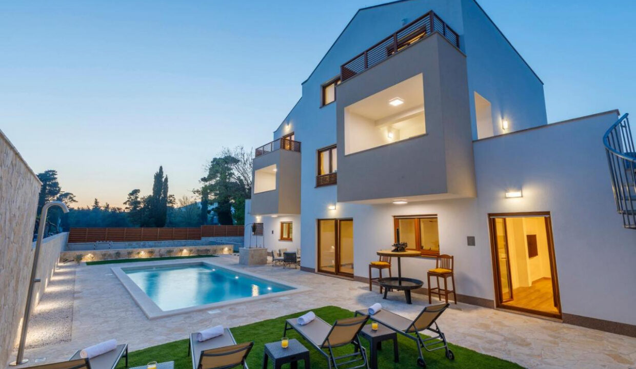 Neues Haus in Kastel Sucurac, Split
