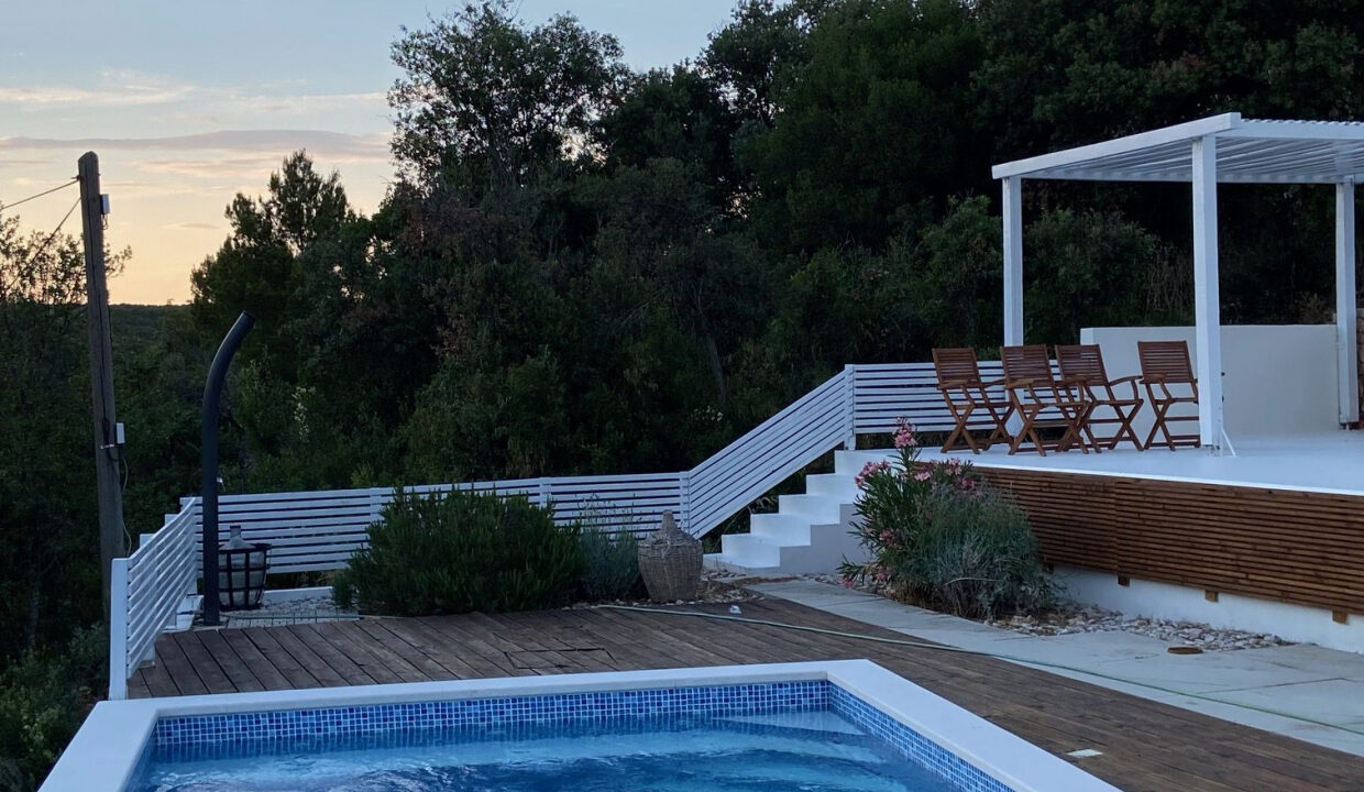 2 Stilvolle Häuser Dugi Otok