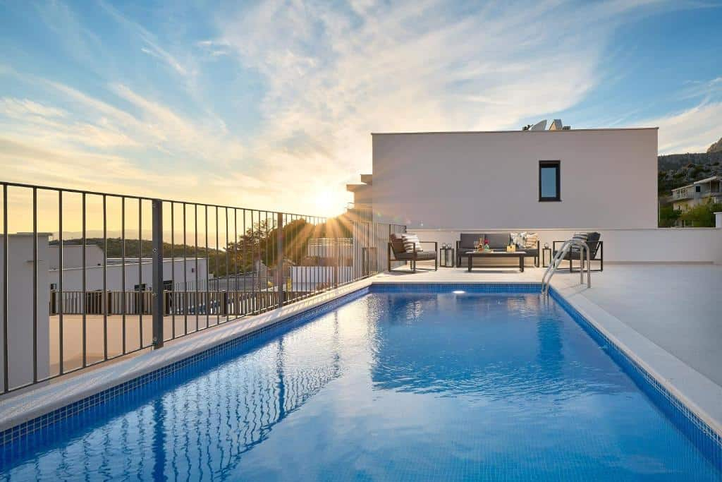 Modernes Haus mit Meerblick in Makarska