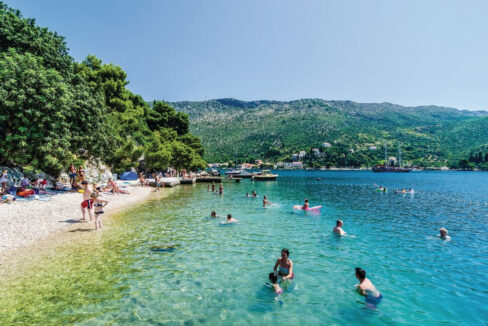 Weiße Villa am Meer mit extra Grundstück - Dubrovnik