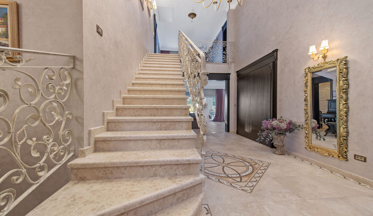 Exklusive Villa direkt am Meer in Vodice