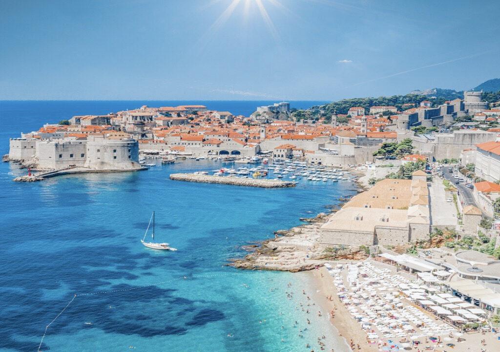 Imperial Style Villa mit Schwimmbad - Dorf Klek