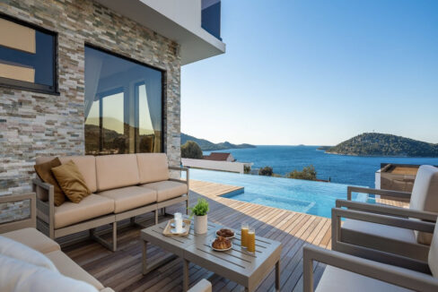 Neue moderne Villa mit Meerblick in Rogoznica