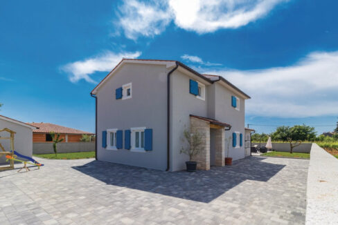 Atemberaubende zweistöckige Villa - Region Pula