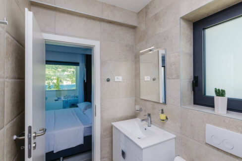 Weiße Villa am Meer mit extra Grundstück - Dubrovnik