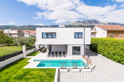 Anspruchsvolles Haus mit Meerblick in Kasteli, Split