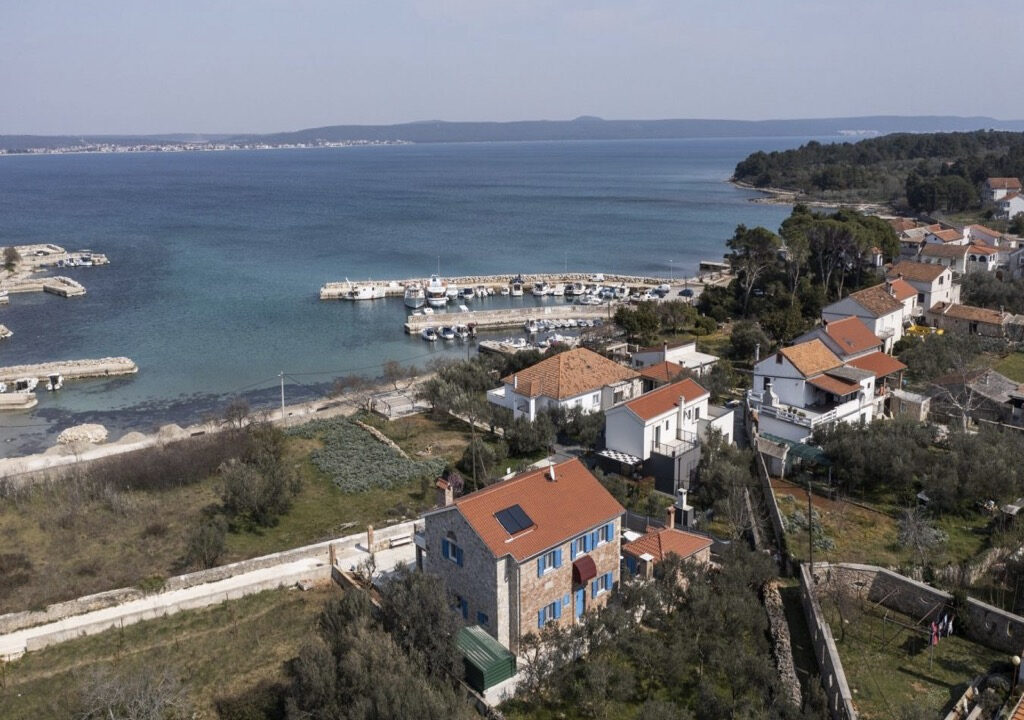 Steinhaus in der Region Zadar, Insel Pasman