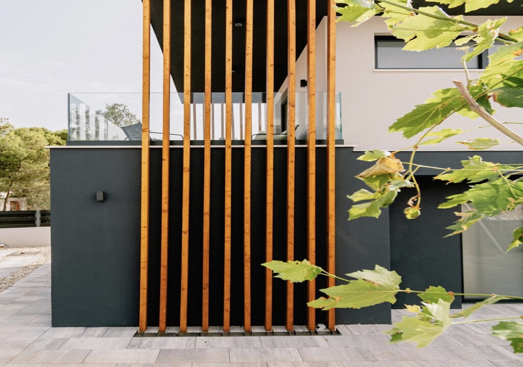 Neue moderne Villa in Sibenik