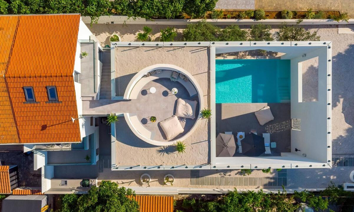 Erstaunliche neue Villa auf der Insel Brac