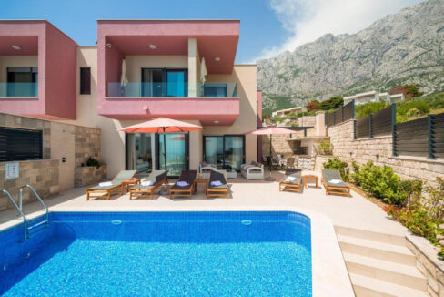 Doppelhaushälfte mit Aussicht - In Makarska