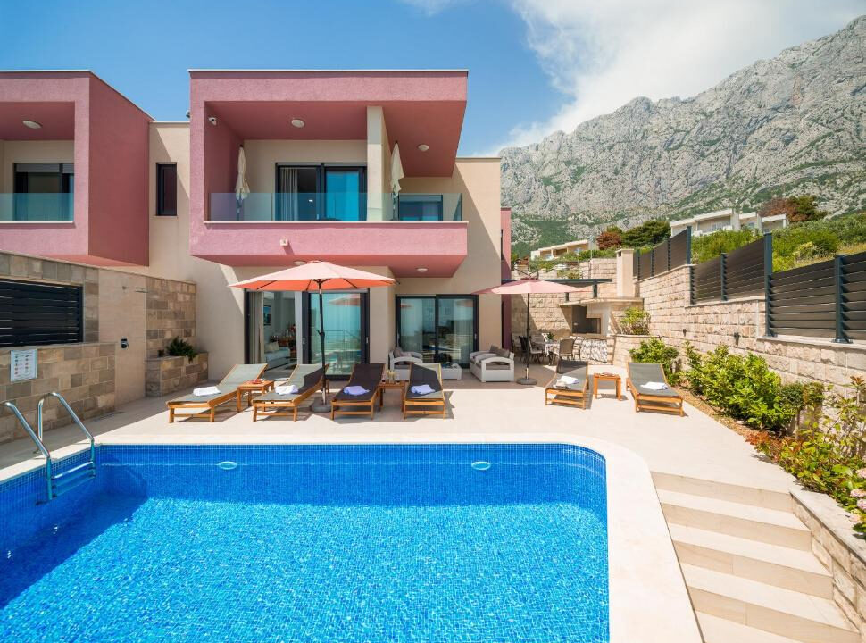 Doppelhaushälfte mit Aussicht - In Makarska