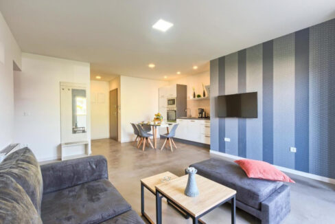 Doppelhaushälfte Pula