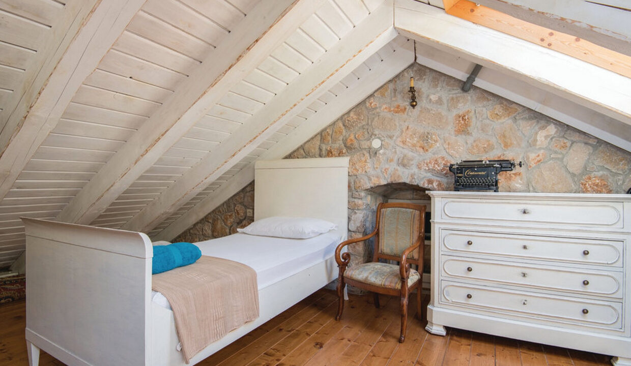 Haus aus weißem Stein - Halbinsel Peljesac