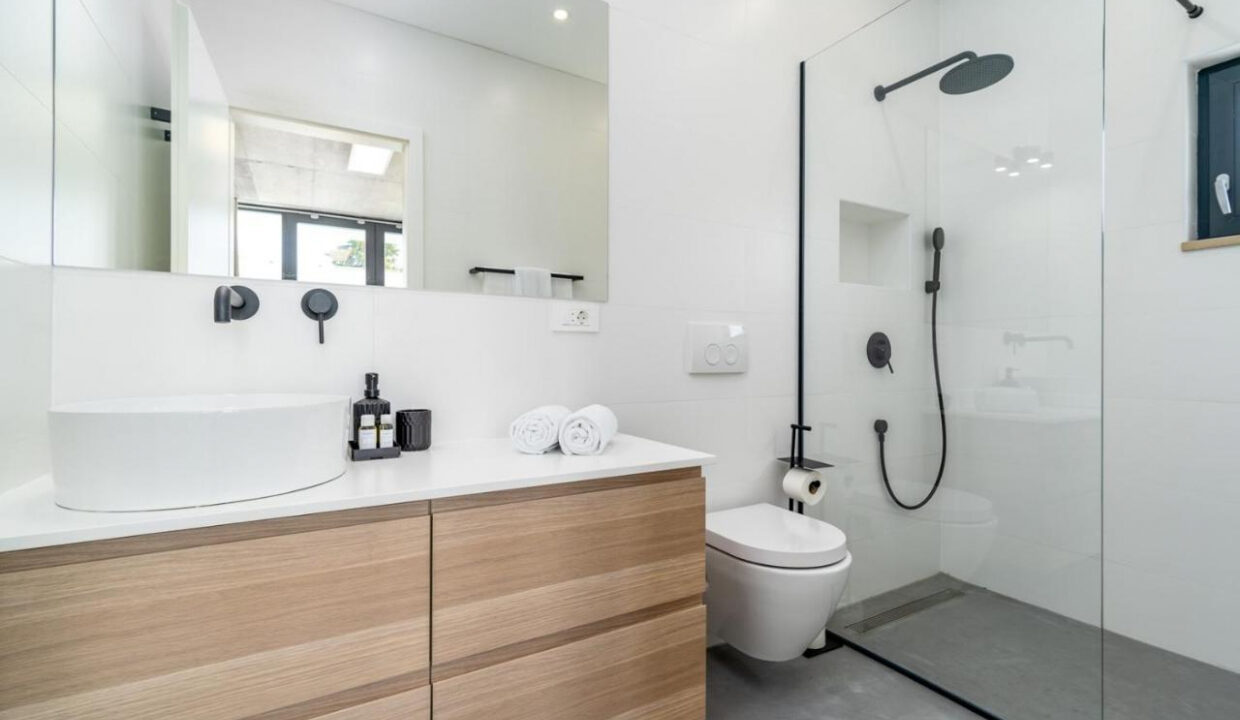 Erstaunliche neue Villa auf der Insel Brac