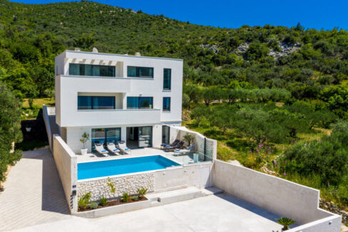 Weiße Villa am Meer mit extra Grundstück - Dubrovnik
