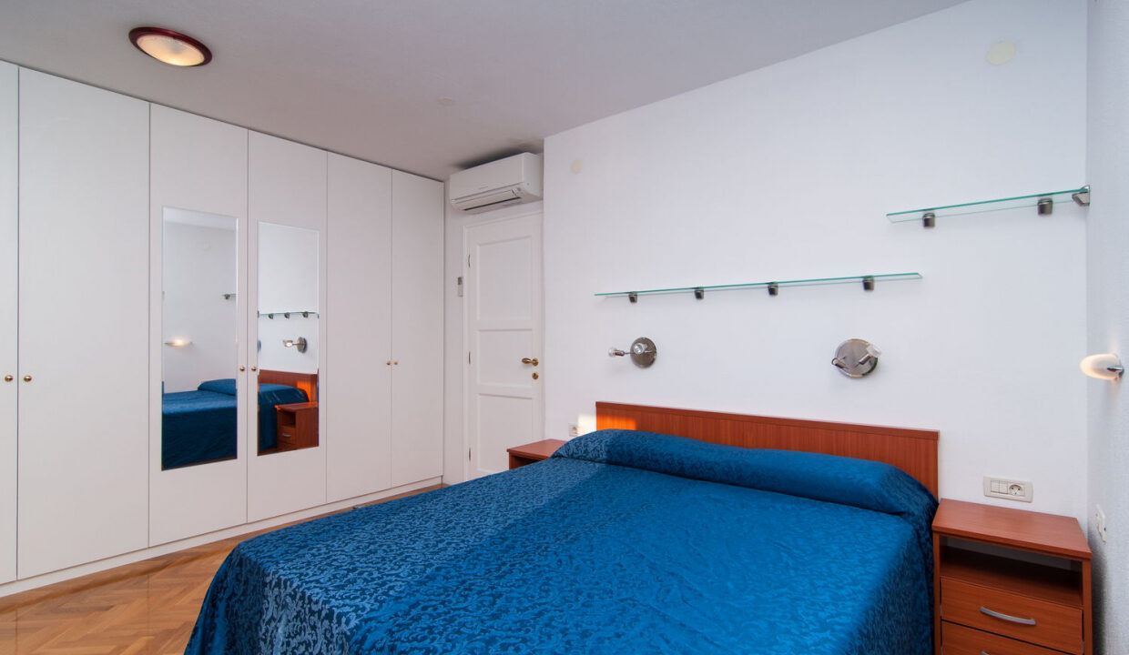 Steinhaus in Supetar, Brac