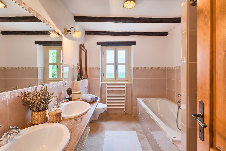 Steinhaus mit Meerblick in der Region Rovinj