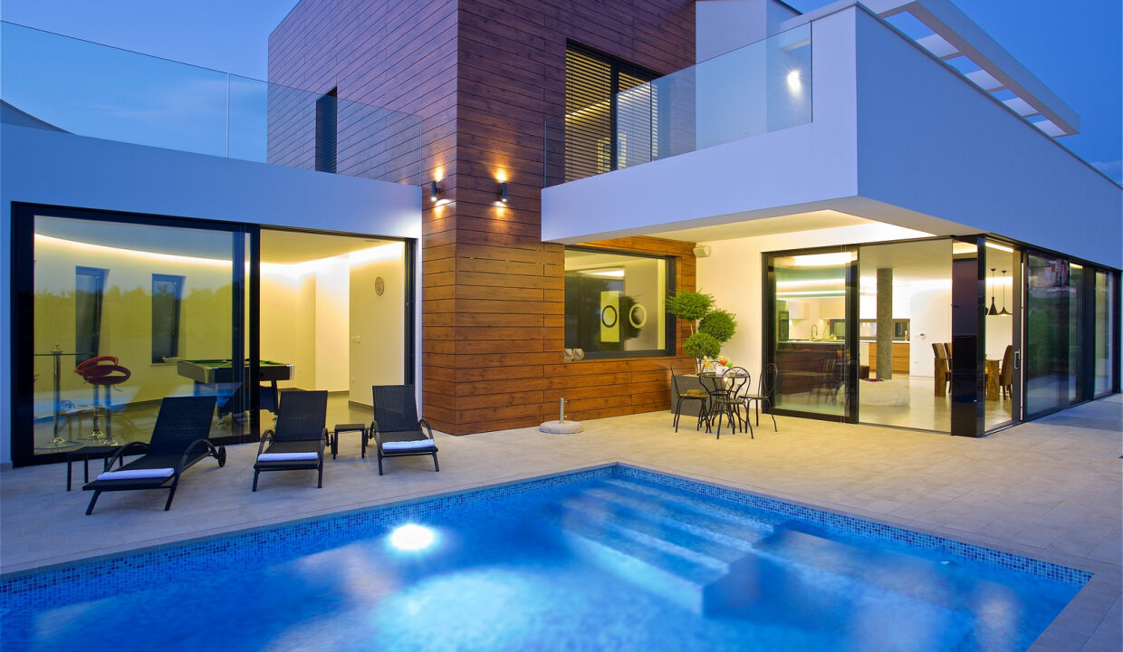 Exklusive moderne Villa in Porec