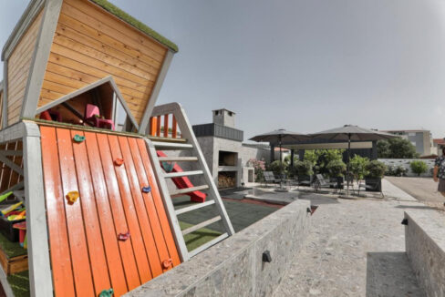 Grundstück am Meer Pakostane