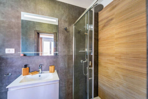 Haus in der Nähe des lokalen Strandes auf Ciovo