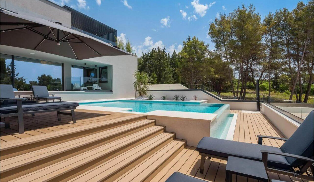 Wunderschöne Villa mit Meerblick in der Nähe von Zadar